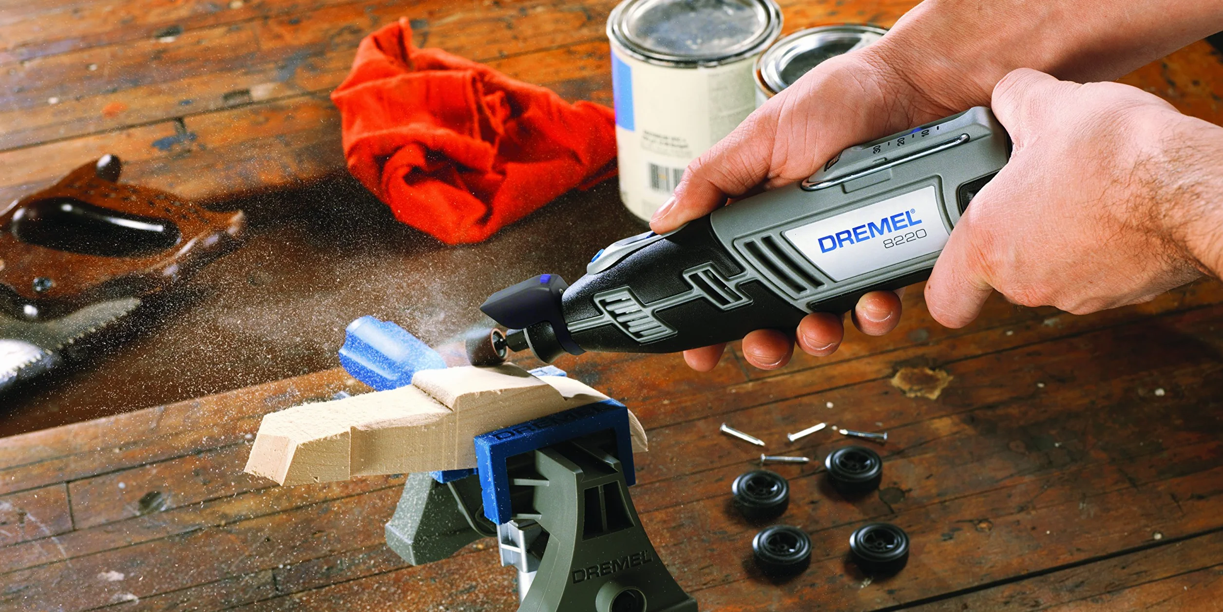 Dremel Modulo luminoso, dispositivo di illuminazione a LED per una buona visibilità durante il lavoro con utensili multifunzione Dremel