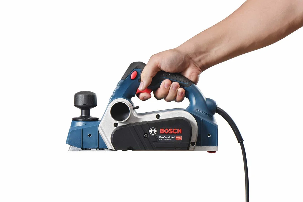 Bosch Professional 06015A4300 Pialletto GHO 26-82 D, Chiave a Brugola, Guida Parallela, Sacchetto Polvere in Stoffa con Cassetta, 710 watts, 230 volts, Blu