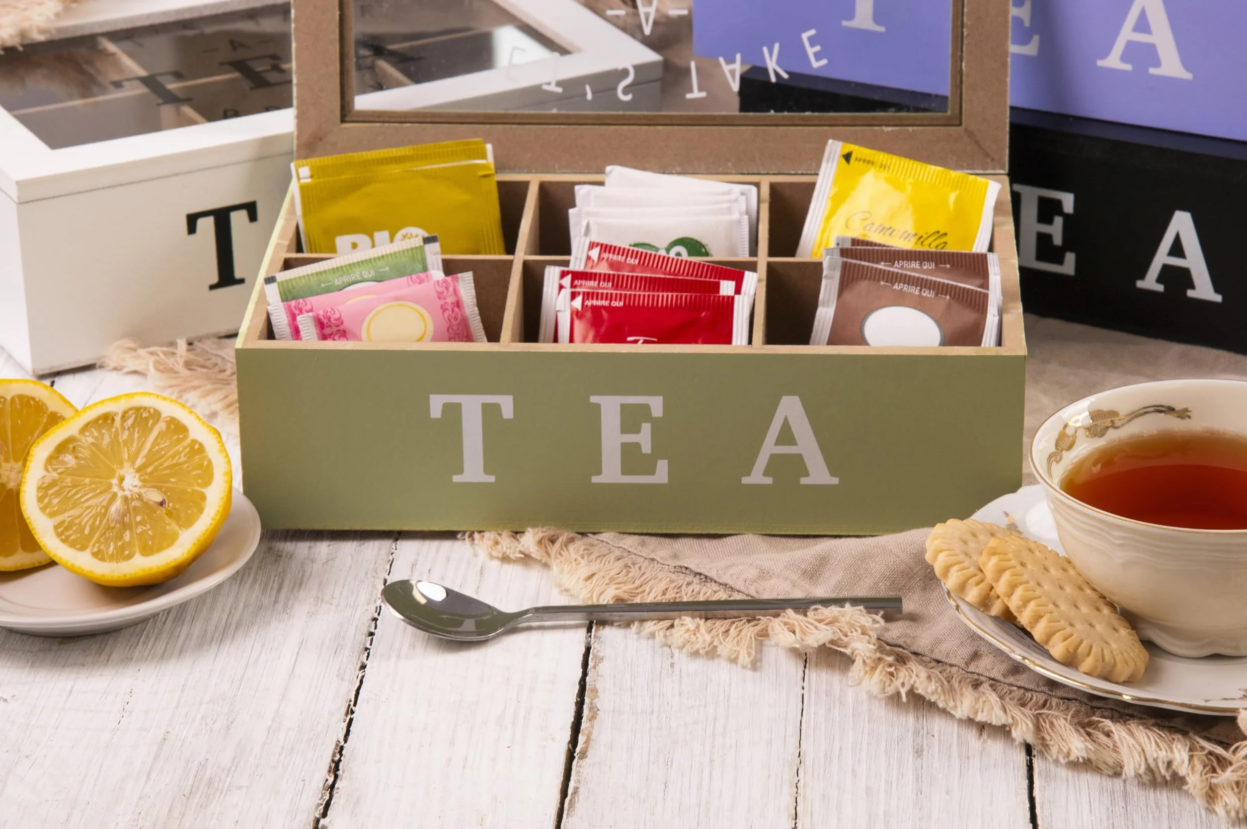 Scatola porta tè e tisane, 6 slot interni, colore verde salvia, Sibilla