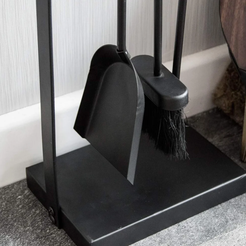 Aston Fuoco Companion Set 4 Pezzi Metallo Nero