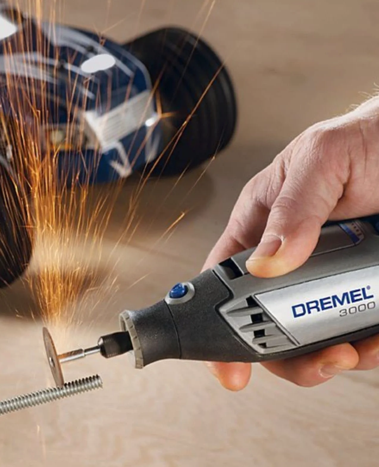 Dremel 3000 Utensile Multifunzione Rotativo 130 W 15 Accessori