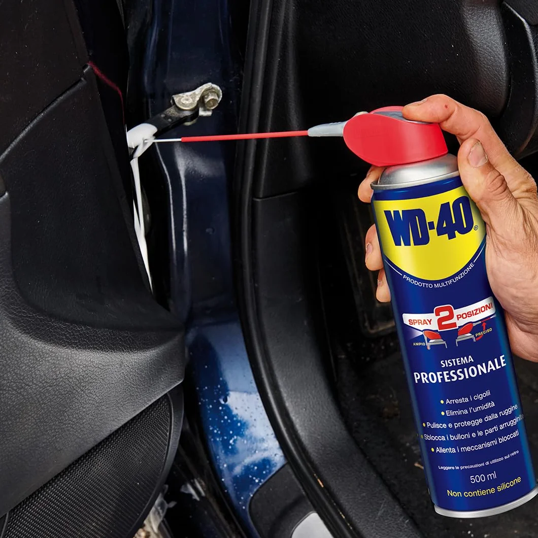 WD-40 Lubrificante Spray Multifunzione 500 ml - Sbloccante Antiruggine Idrorepellente per Metalli Plastica Gomma - Formula Professionale Senza Silicone - Casa Auto Bici Fai da Te