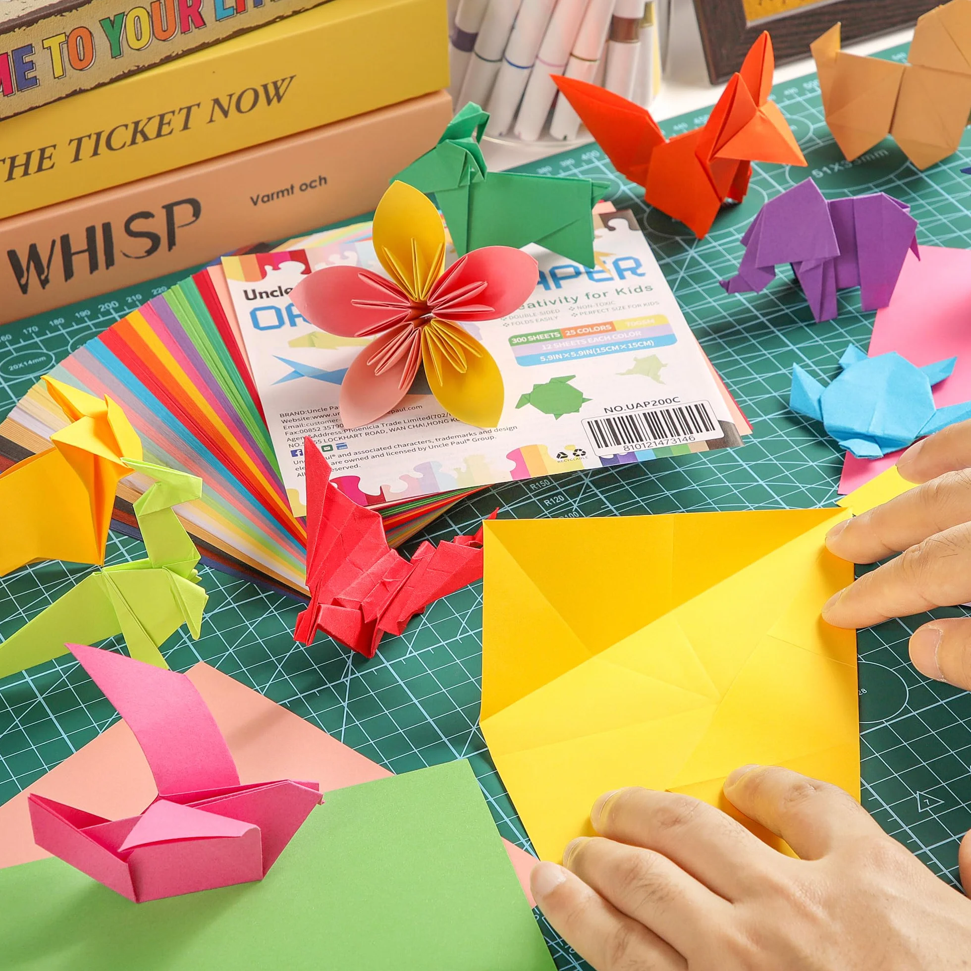 Carta per Origami Colorata 300 Fogli 15x15cm 70gsm 25 Colori Vividi Foglio Quadrato 6 Pollici