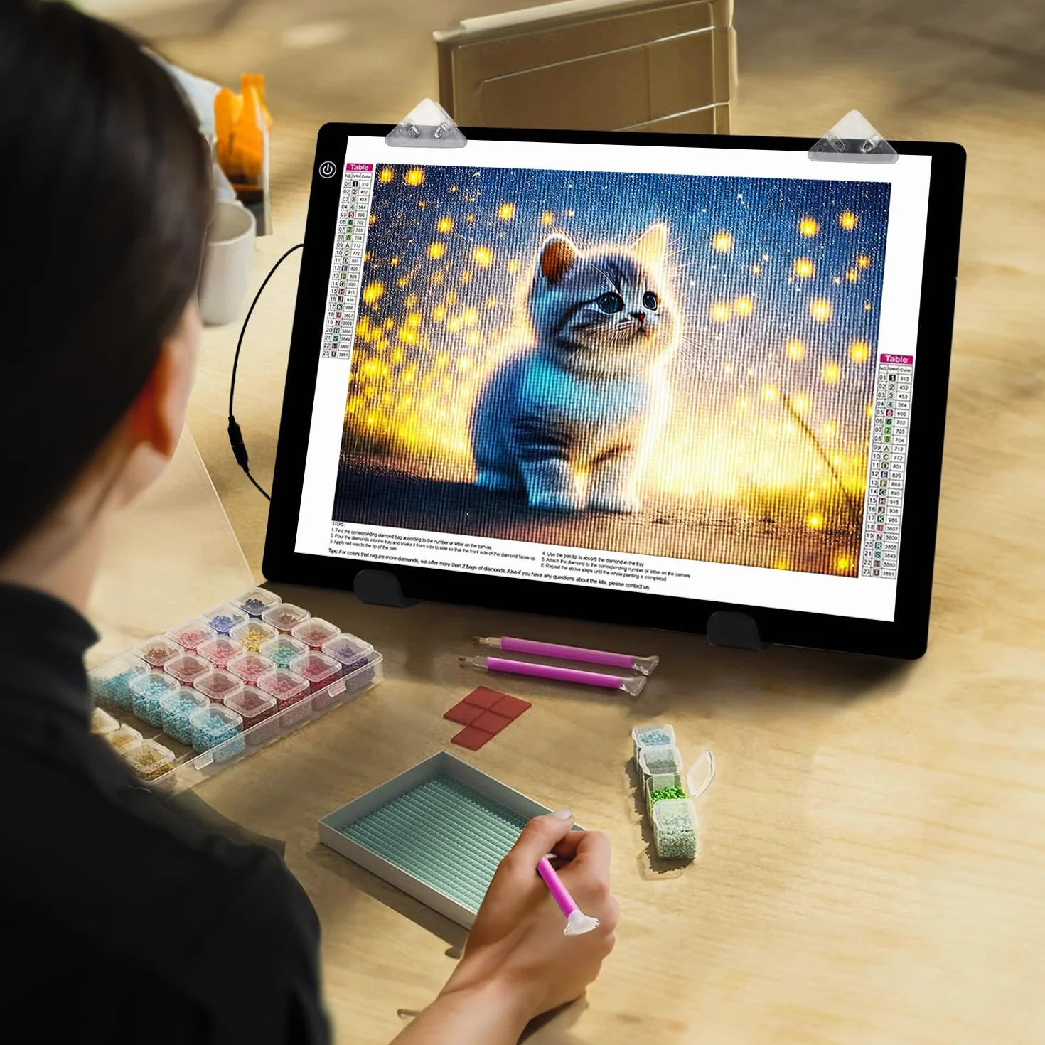 Tavololuminoso Light Pad A3,4800 Lux molto luminoso 5 mm ultra sottile per 5D Diamond Painting, piastra dimmerabile con supporto pieghevole / clip