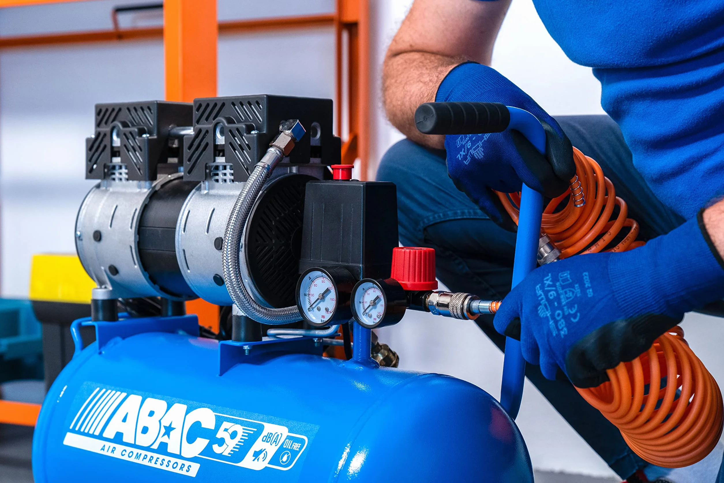 ABAC Compressore d'Aria Silenzioso EASE-AIR 24, Compressore Aria Oil-Free, Pressione Massima 8 Bar, Potenza 1 Hp, Serbatoio 24 Litri, Rumorosità 59 dB