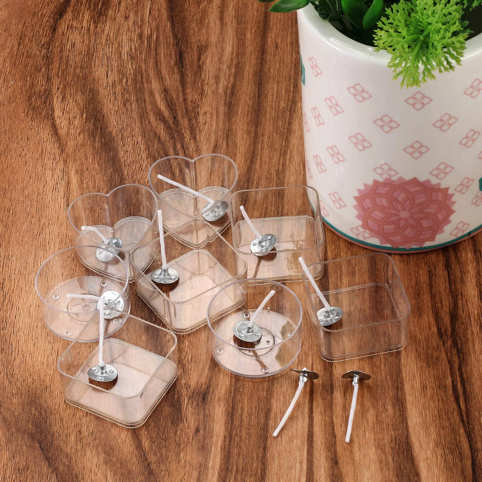 30 Pezzi Portacandele in Trasparente e 100 Pezzi Stoppini per Candela, Plastica Tealight Tazze Titolari, Porta Candele Lattine Scatole Vasetti per Fai da Te Candele