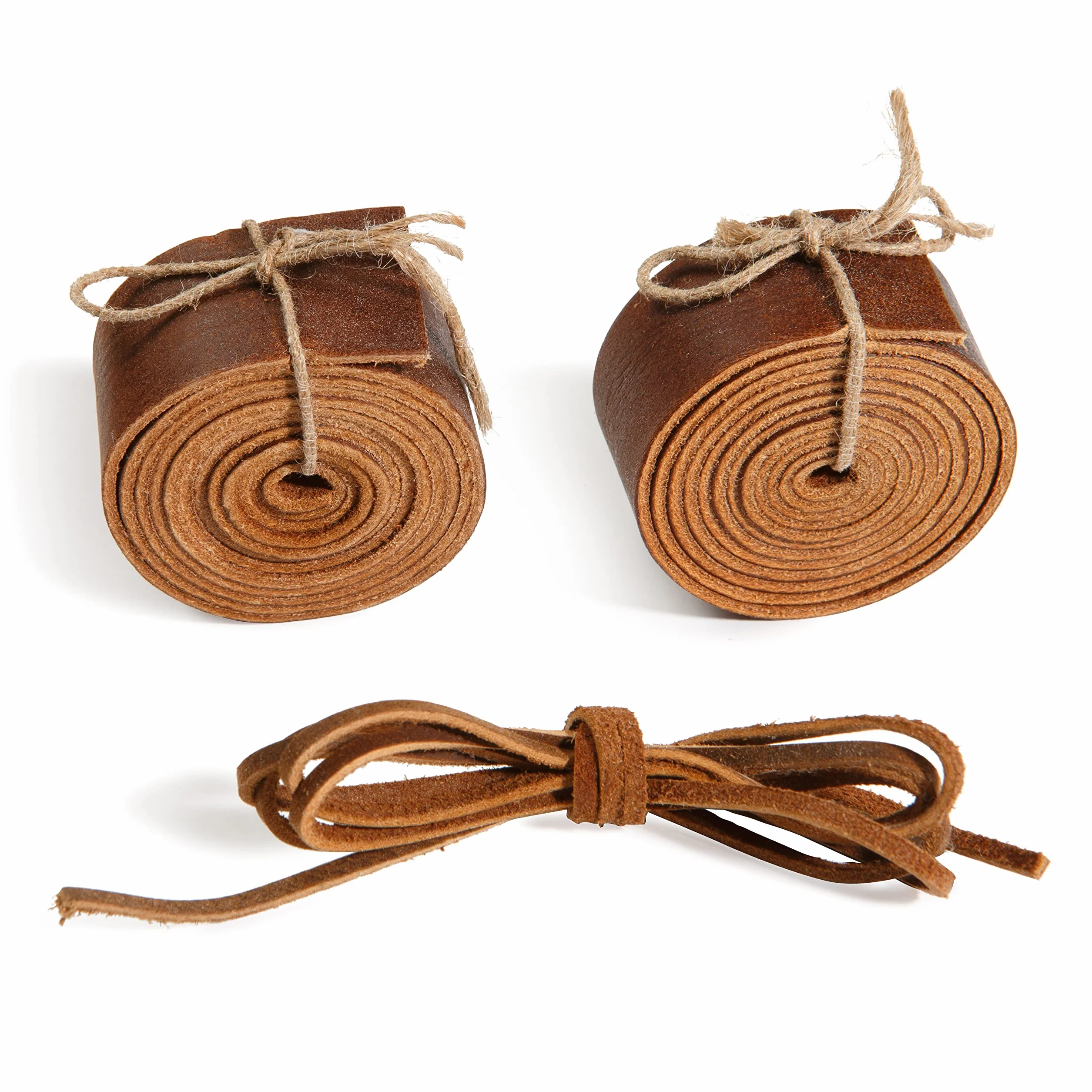 Wanderings Cinghia in Pelle – 2 Cinghie 2,5 cm – Strisce in Vera Pelle Pieno Fiore di Bufalo per Artigianato – 2 Rotoli (2,5×107 cm) + 90 cm di Cordino – Per Cinture e Fai da Te