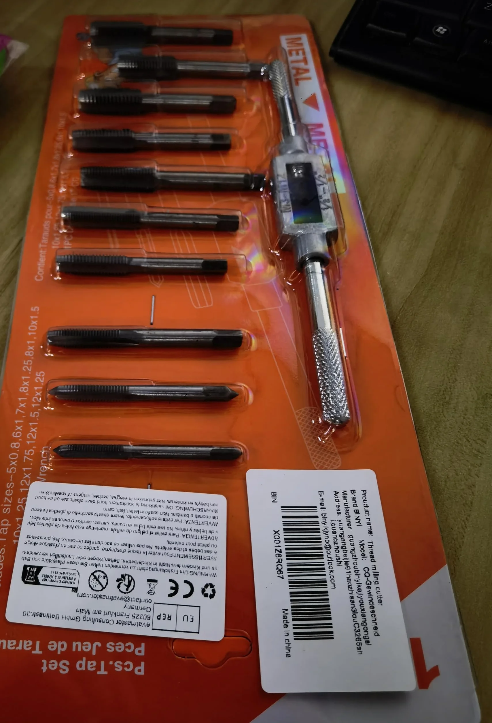 Maschi per Filettatura Set M5 M6 M7 M8 M10 M12 Punte Trapano Professionali Filettatrice Manuale Kit Filiera per Filettatura Professionale 11 Pezzi Filiere Giramaschi a Cricchetto M3-M12
