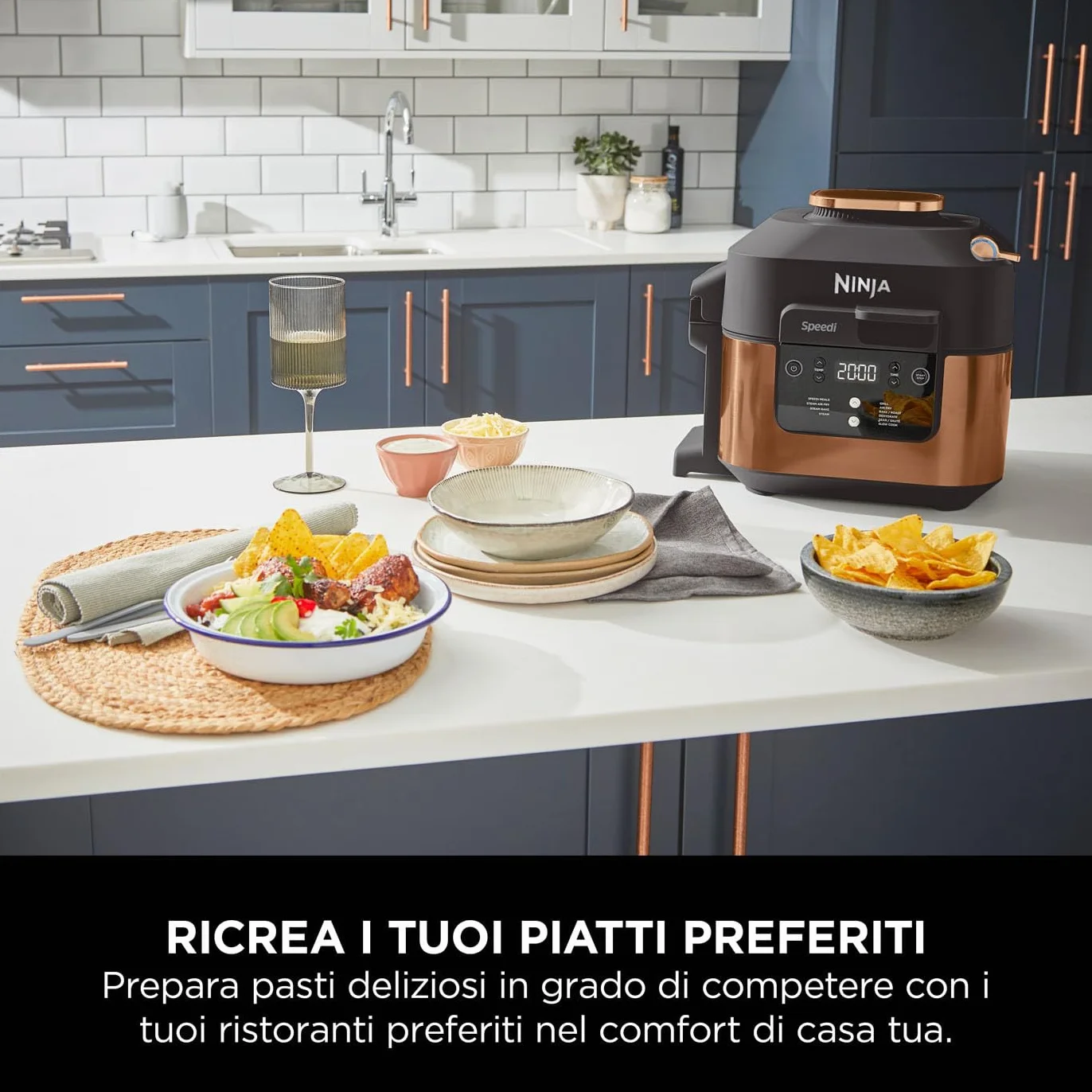 Ninja Speedi Pentola Elettrica Rapida 10 in 1, Friggitrice ad Aria, 5,7 l, Pasti per 4 in 15 Minuti, Frittura ad Aria e Cottura al Vapore, Nero/Rame, ON400EUCP