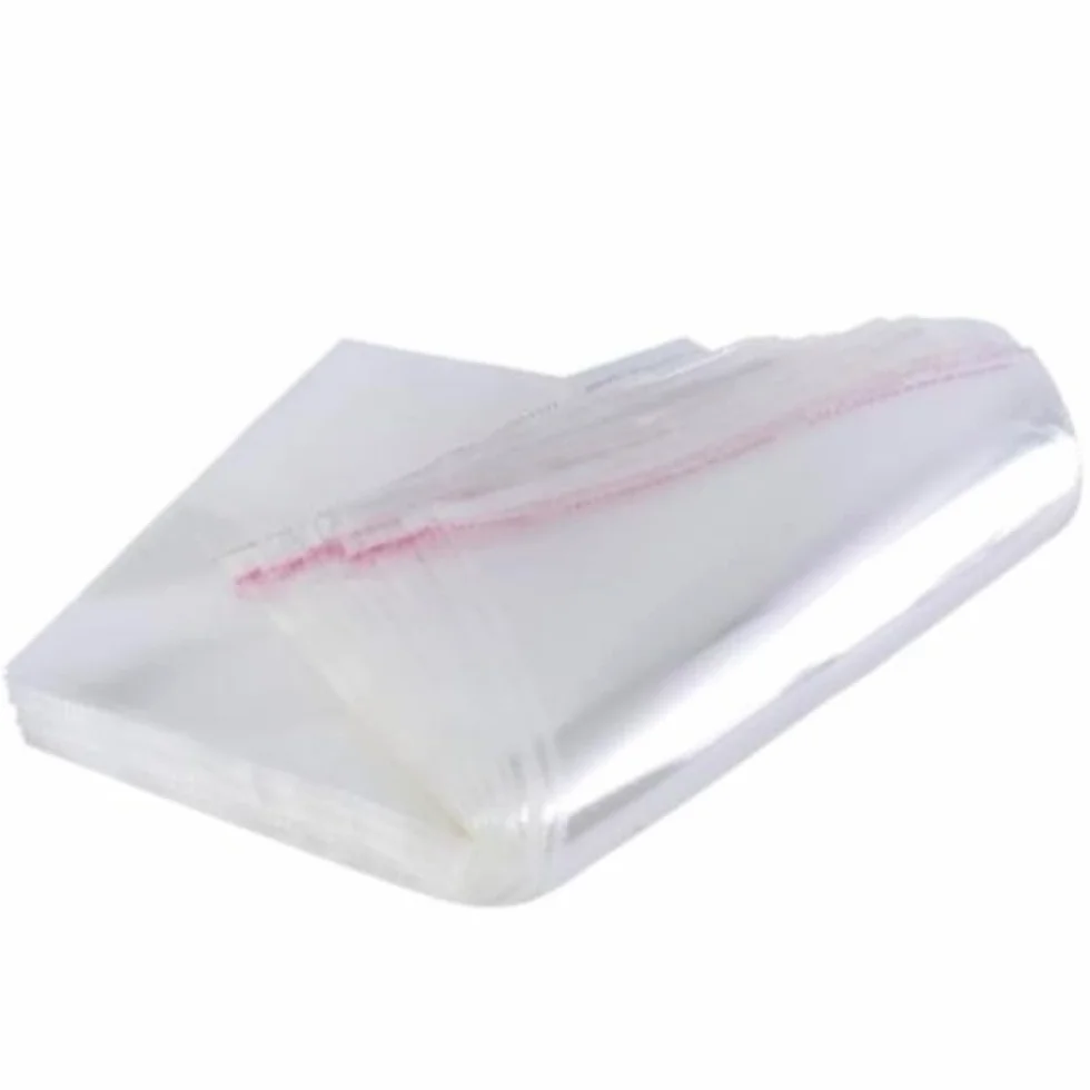 100 Buste Cellophane Trasparenti 40x46+4 cm con Striscia Adesiva per Abbigliamento, Scarpe, Accessori e Confezionamento Articoli Generici - Resistente e Pratica