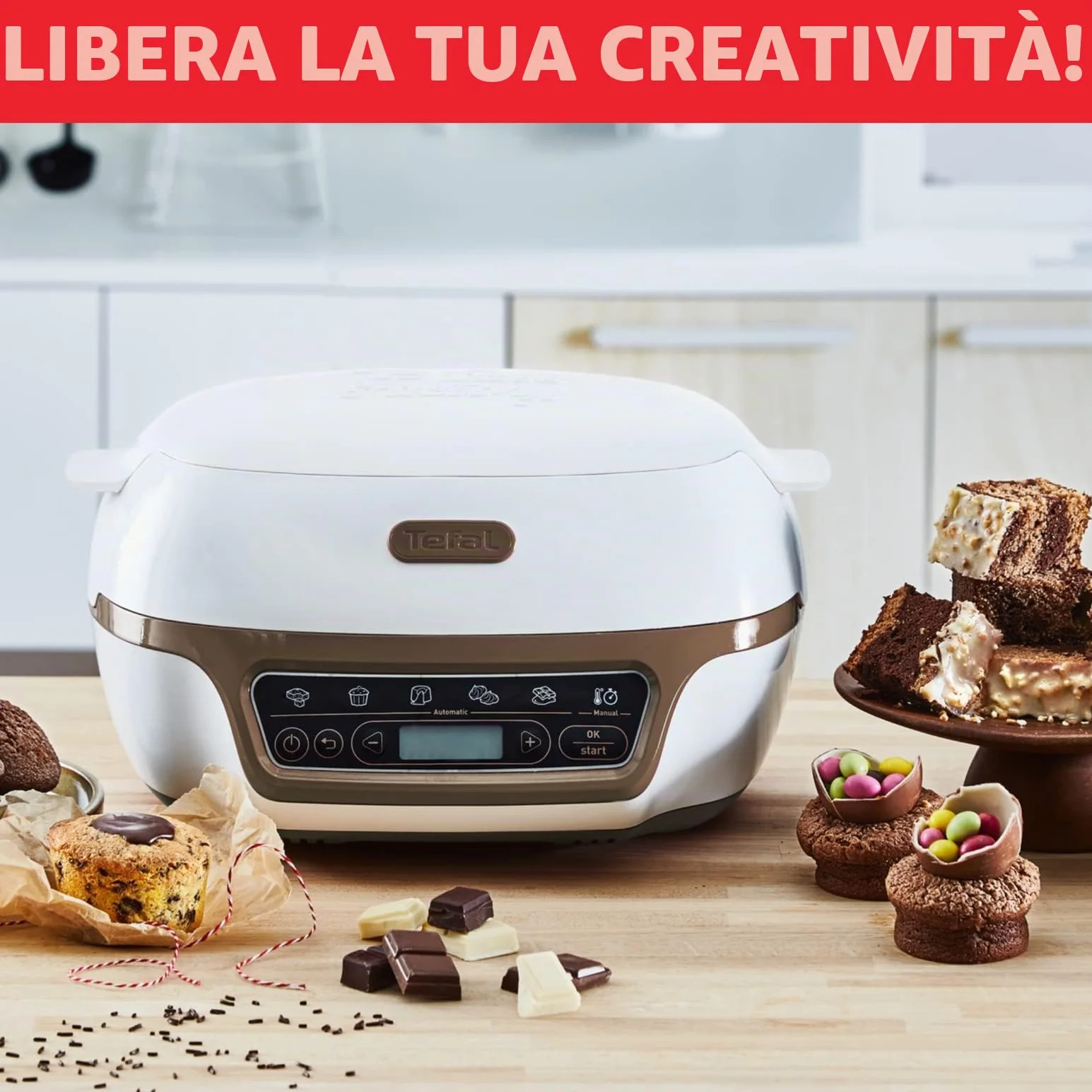 Tefal Macchina per torte, 5 programmi automatici per la regolazione, 1 modalità manuale, 3 stampi flessibili, 1 grande stampo in acciaio rivestito, compatibile con stampi Crispybake, Cake Factory+