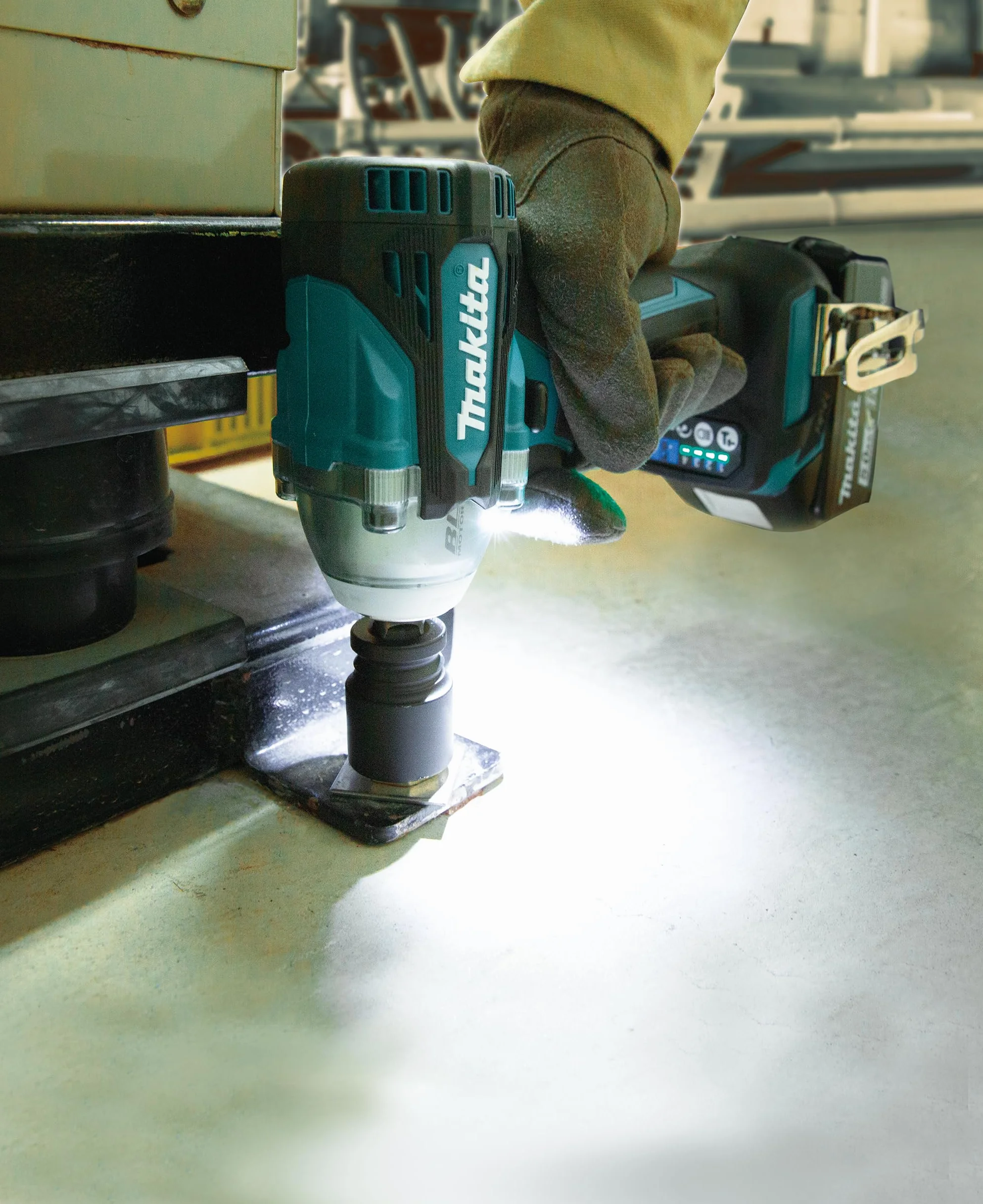 Makita DTW300Z Cordless Impact Wrench 18V