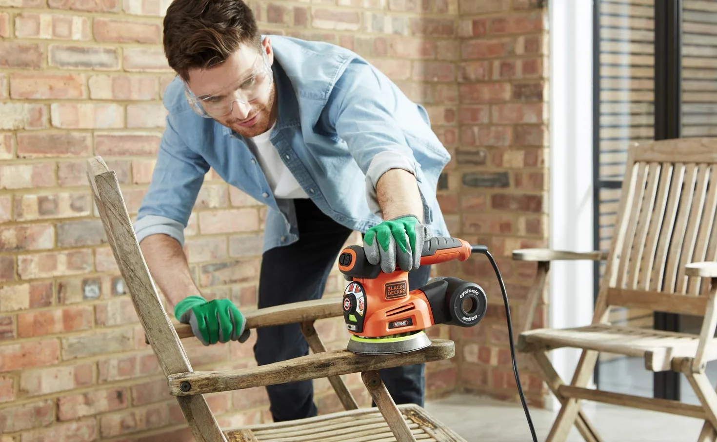 BLACK+DECKER KA280K-QS Multilevigatrice 4 in 1 Autoselect 220W 18-accessori