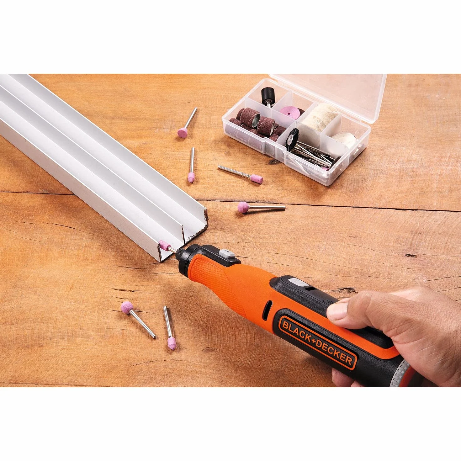BLACK+DECKER BCRT8IK-XJ Multifunzione Rotativo 7,2V 52 Accessori Valigetta