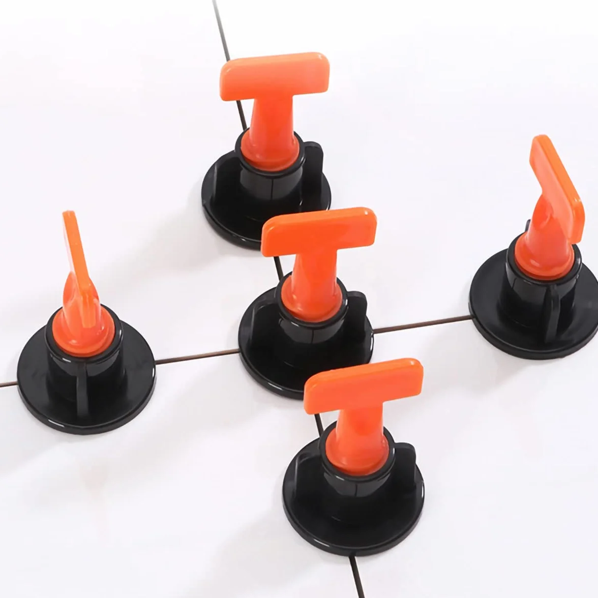 Livellatore per Piastrelle Sistema 151pcs Riutilizzabile, 50 Pezzi Di Livella per Piastrelle + 100 Pezzi Di Distanziatori + 1 Pezzo Di Chiave Inglese, per Costruire Muri Pavimenti