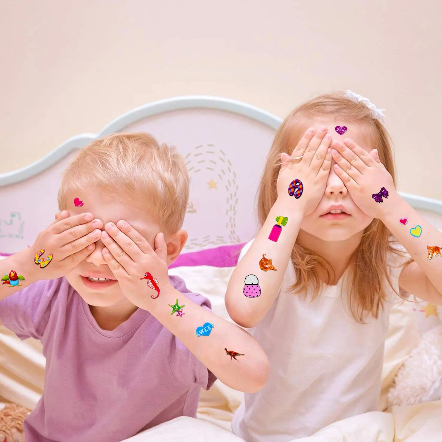 Habett Adesivi per Bambini, 920+ Stickers 3D per Puffy Adesivi per Regali Gratificanti Scrapbooking Inclusi Camion, Unicorno, Animali, Pesci, Dinosauri, Numeri, Frutta e Altro (36 Fogli)