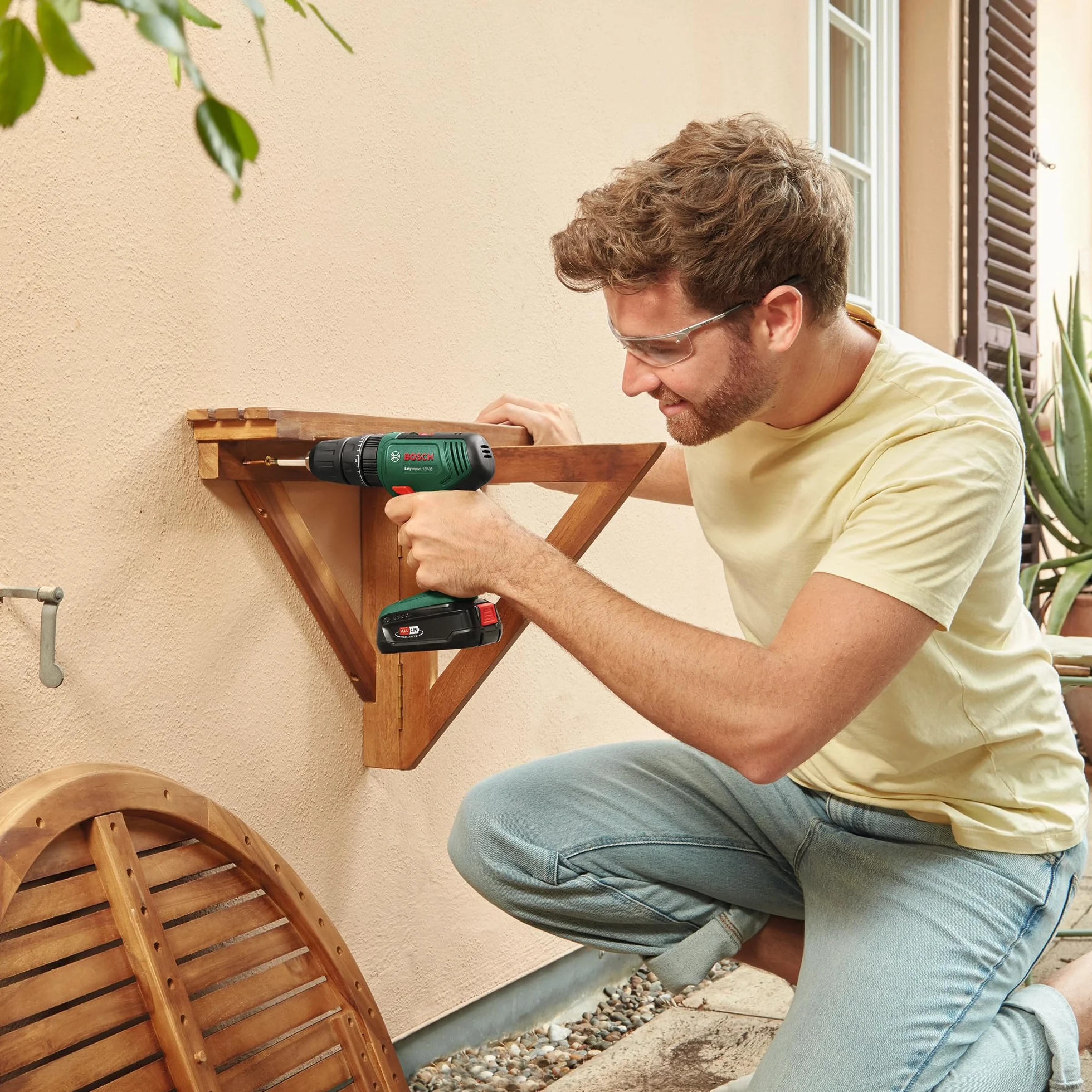 Bosch Trapano avvitatore a batteria EasyDrill 18V-38 (1 batteria da 2,5 Ah; sistema 18 volt; in custodia per il trasporto)