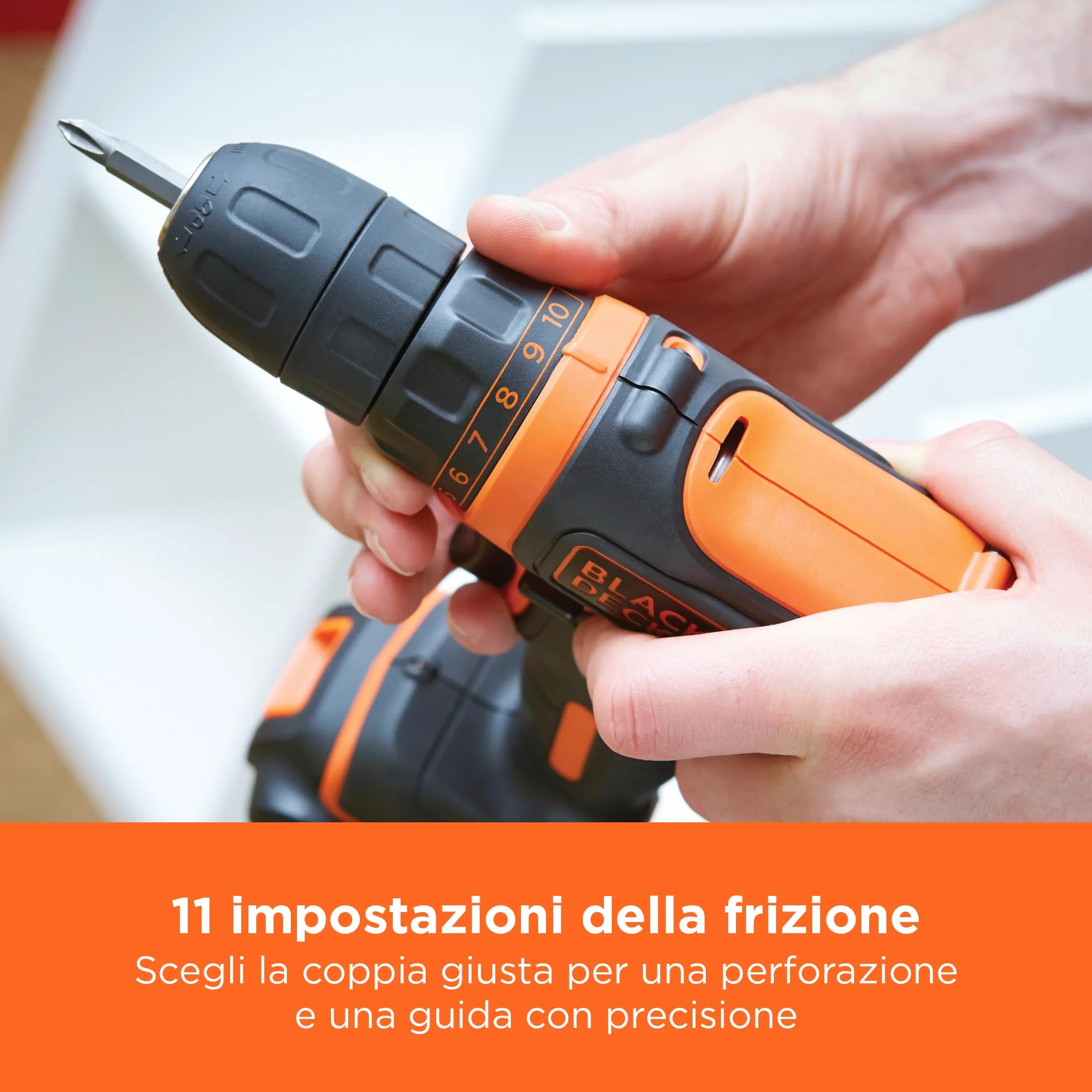 BLACK+DECKER 10,8V Trapano avvitatore a batteria ultra compatto con batteria da 1,5Ah e caricatore da 400mA, BDCDD12-QW