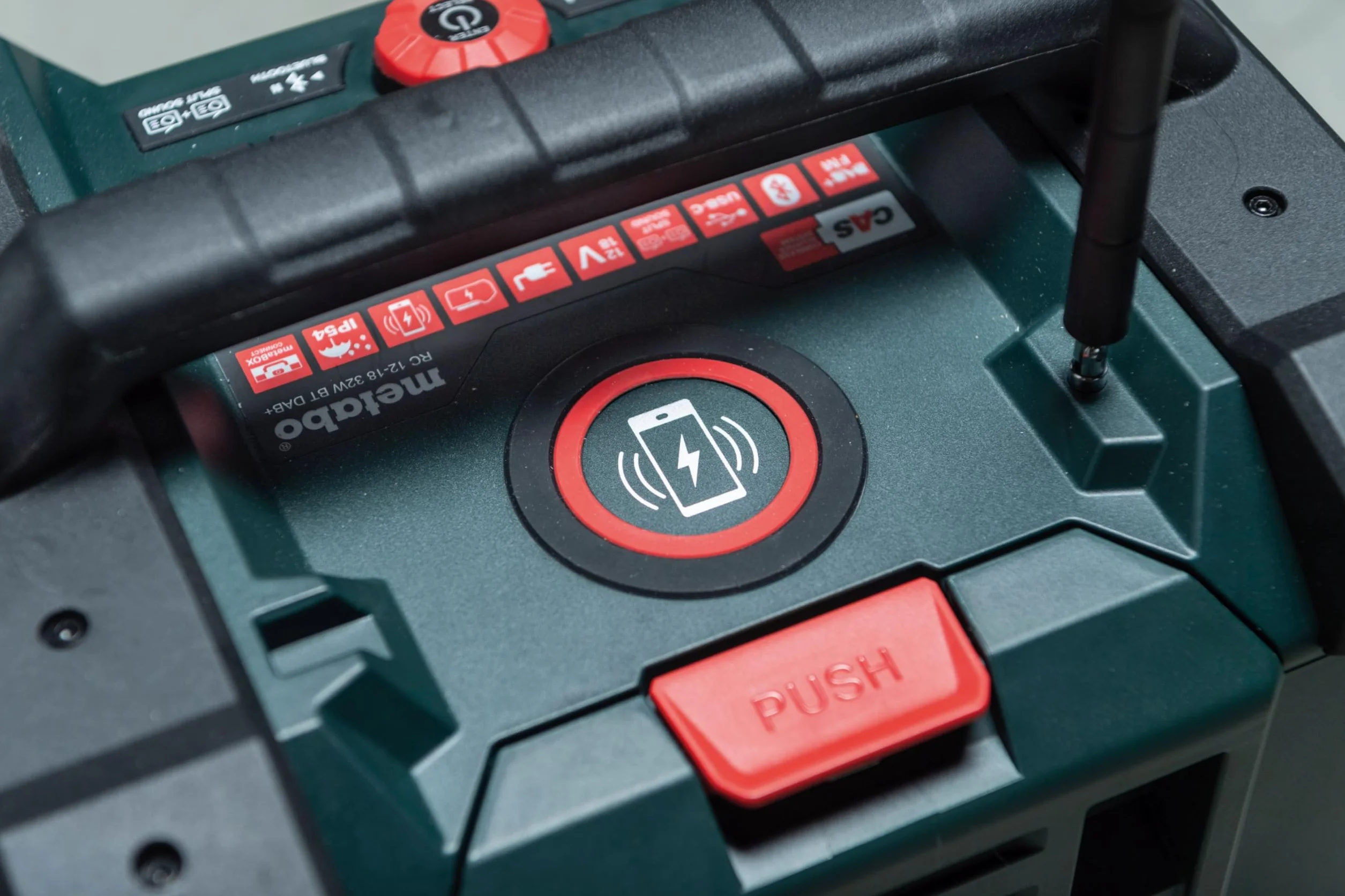 Metabo Radio da cantiere RC 12-18 32 W BT DAB+, 18 V, con Bluetooth e AUX, classe di protezione IP 54, radio 600779850