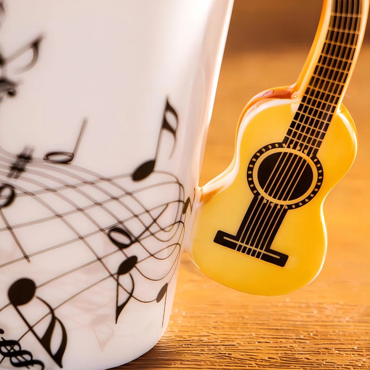 Ceramiczny kubek kreatywny 250 ml z uchwytem w kształcie gitary, na kawę, herbatę, mleko, pomysł na prezent (gitara drewniana)