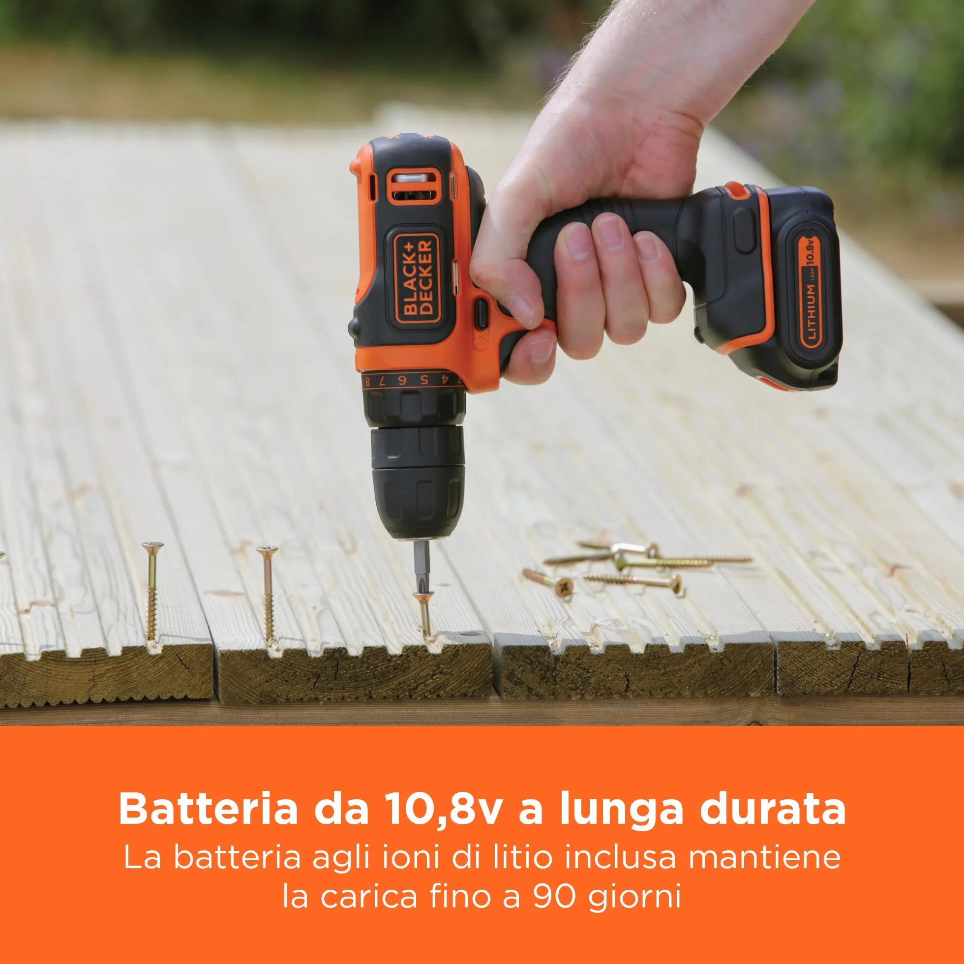 BLACK+DECKER 10,8V Trapano avvitatore a batteria ultra compatto con batteria da 1,5Ah e caricatore da 400mA, BDCDD12-QW