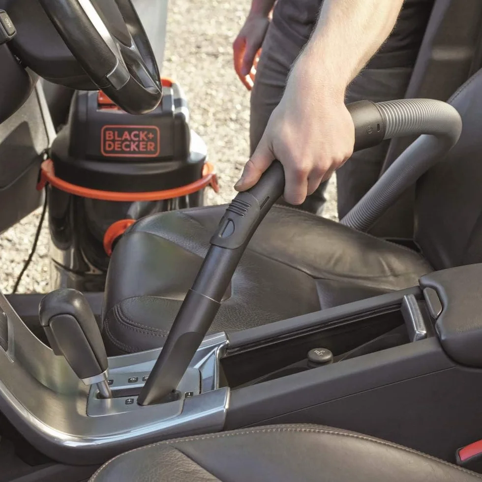 BLACK+DECKER Aspiratore Solidi e Liquidi BXVC20XE 1400 W 20 l