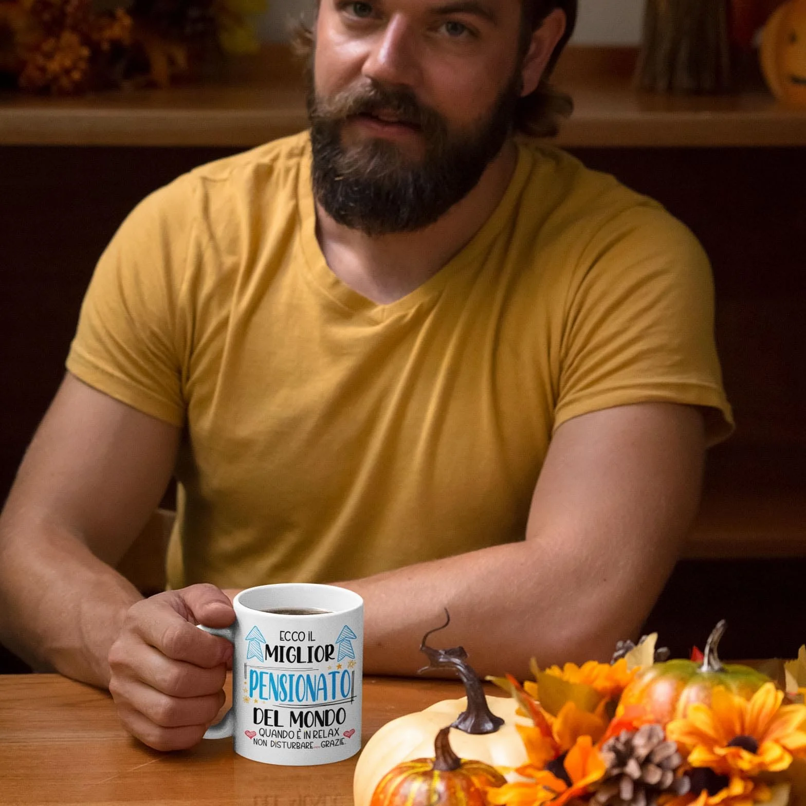 Tazza Regalo Pensionato dell'Anno, Idea Regalo Uomo Pensione Nonno, Tazza Miglior Pensionato del Mondo in Relax MUG178