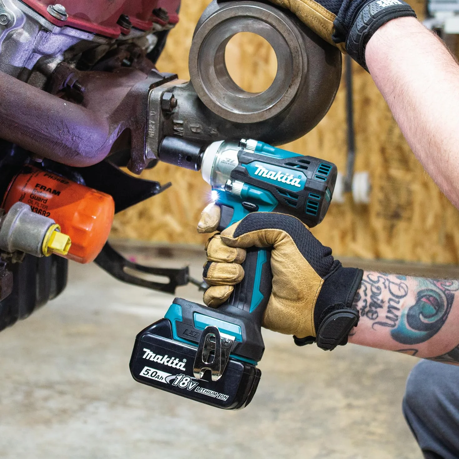 Makita DTW300Z Cordless Impact Wrench 18V