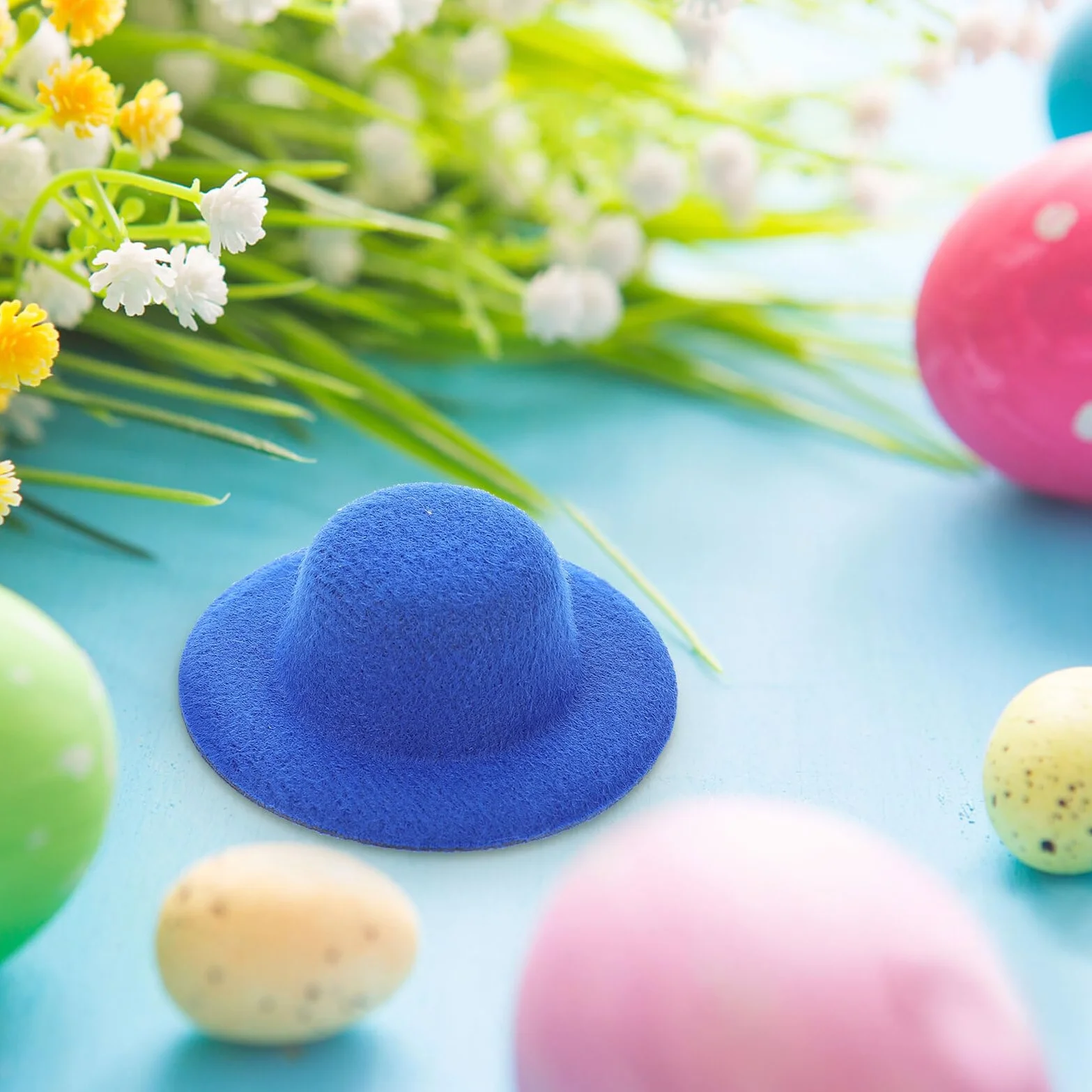GARVALON 15 Pezzi Mini Cappelli Decorativi per Bambole, Accessori in Stoffa Facili da Installare, per Casa delle Bambole e attività Manuali