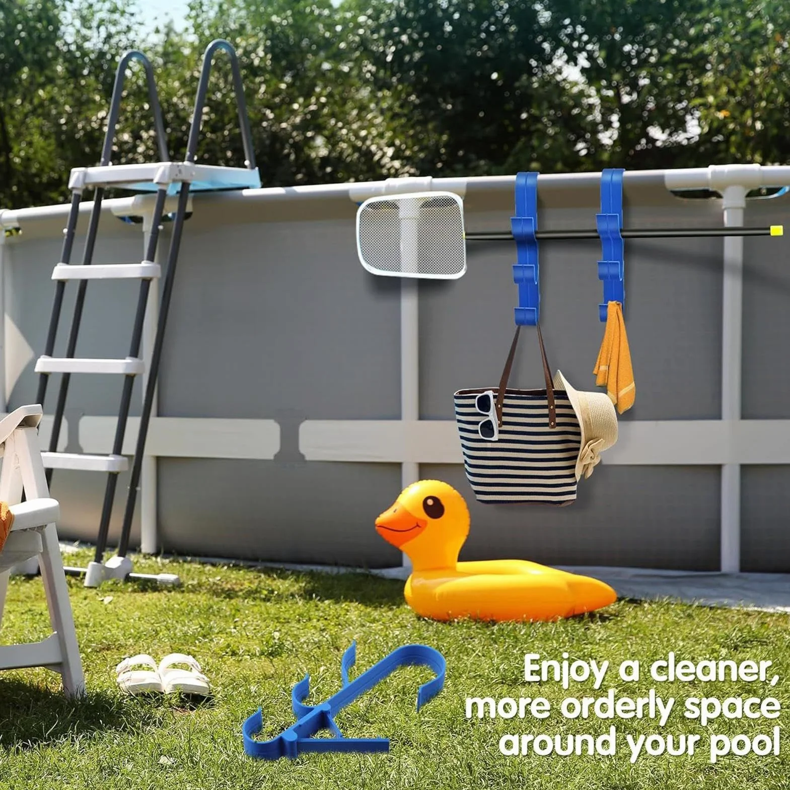 Ganci per piscina, portaoggetti per piscine, 30,5 x 13,5 x 3,5 cm, supporto resistente con set da 2 pezzi e clip per gancio a bordo piscina, uso esterno per foglie, rastrelli, reti, asciugamani