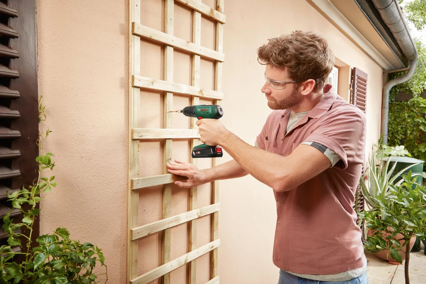 Bosch Trapano avvitatore a batteria EasyDrill 18V-38 (1 batteria da 2,5 Ah; sistema 18 volt; in custodia per il trasporto)