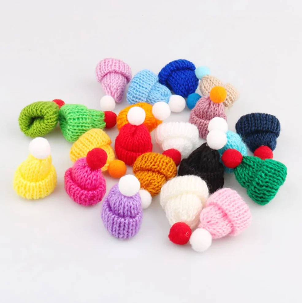 50 Pezzi Mini Cappelli Lavorati a Maglia, Cappelli da Babbo Natale, Cappello Piatto da Vino, Piccolo Cappello di Peluche, Cappello da Bambola per Decorazione,Artigianali DIY