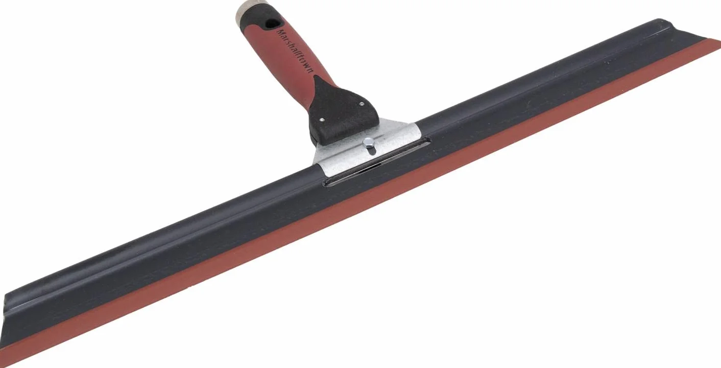 Marshalltown AKD18 Spazzola tergicristallo Angolo di inclinazione Regolabile, con Gomma Flessibile, Larghezza della spatola: 457 mm, Nero/Rosso