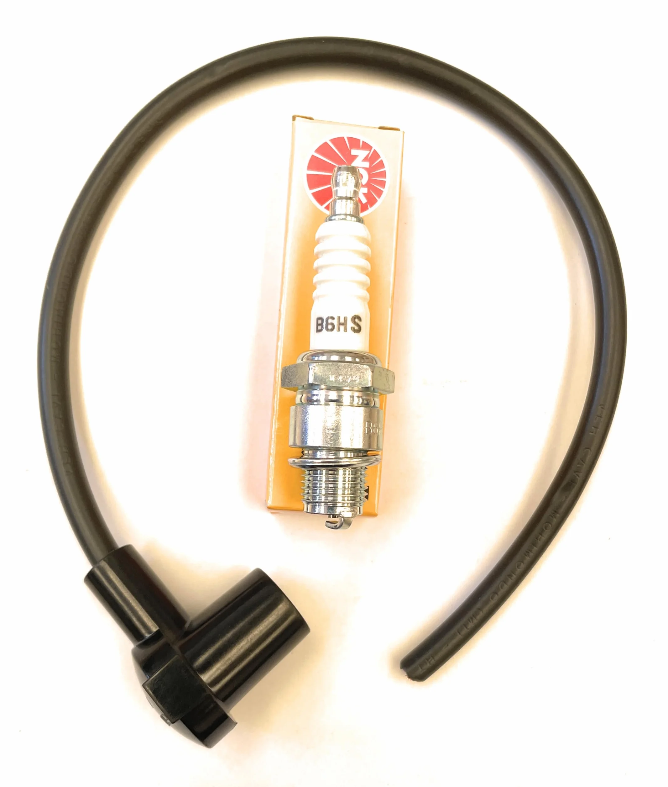 Kit pipetta cappuccio candela compatibile con Piaggio Ciao, Bravo, Si, Boxer +cavo + candela B6HS Filetto Corto