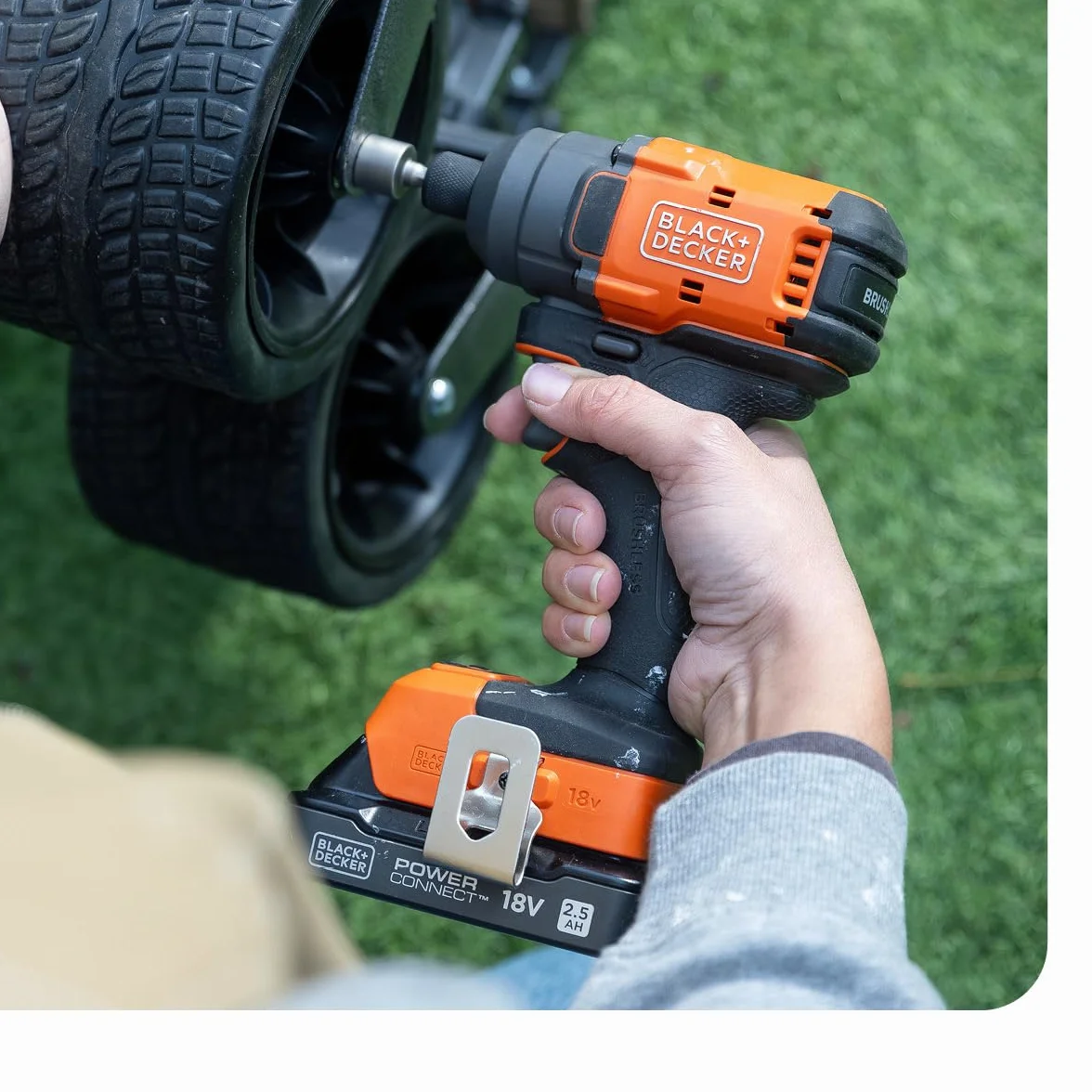 BLACK+DECKER Azionatore a impulsi senza spazzole, avvitatore a impulsi senza fili e 20 punte, senza batteria o caricatore, BLIM78NZ-XJ