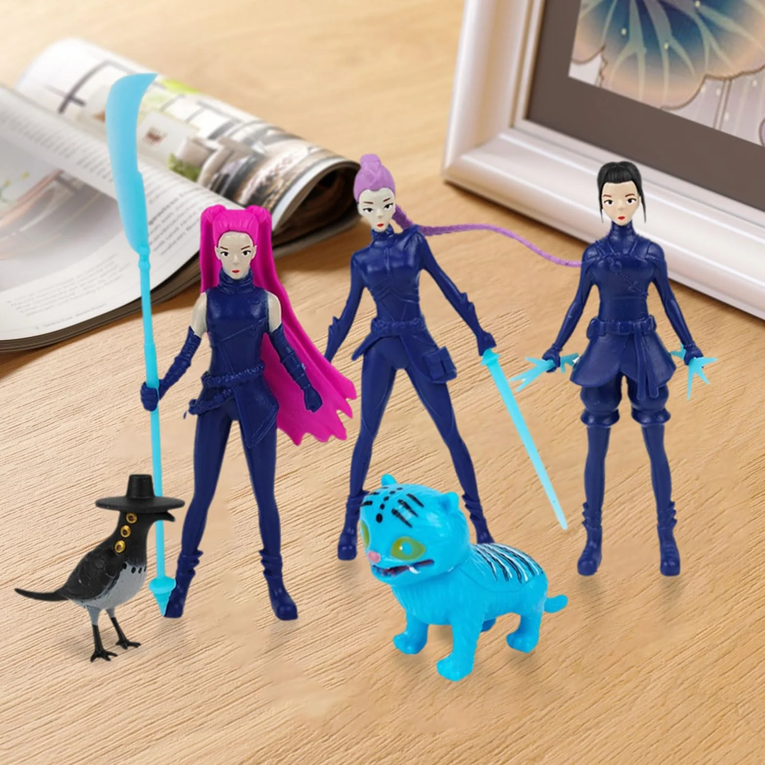 Figure Demoiche Set di 5 Giocattoli Merchandising Modellini Anime da Collezione per Fan di Hunte