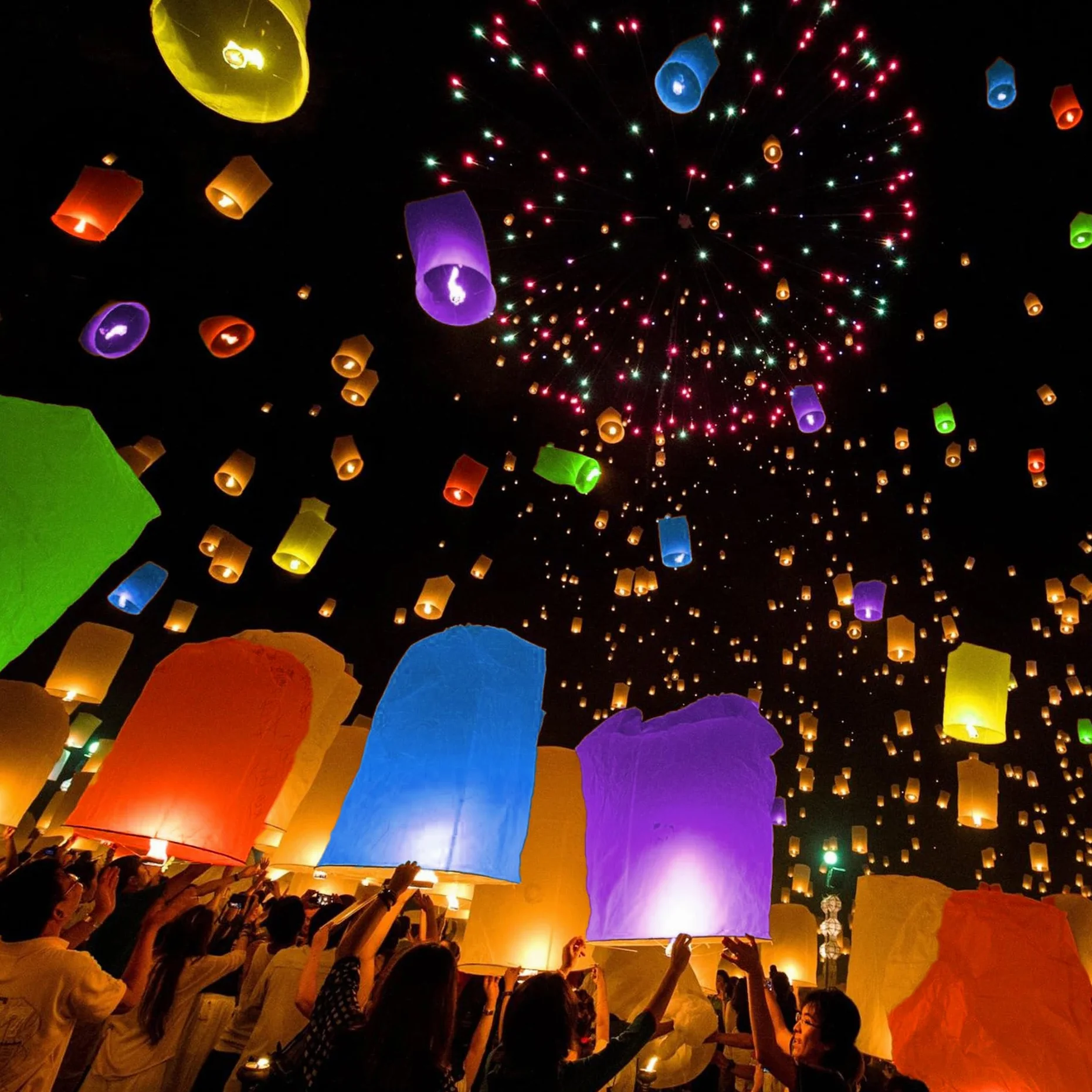 10 Pezzi Lanterne Cinesi del Cielo, Lanterne di Carta Volanti, Lanterne del Cielo che Desiderano, Luci Luminose Volanti in Stile Tradizionale, Usate per Compleanni, Matrimoni, Feste, Natale,Halloween