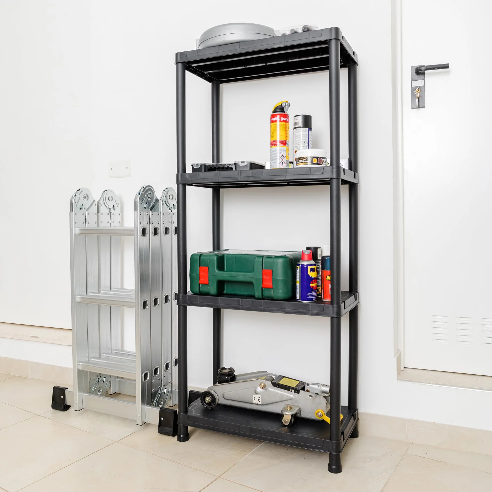 Toomax Universal 63-4 Scaffale salvaspazio a 4 ripiani in plastica resistente nera 60x30x138h cm, struttura componibile da garage, cucina o esterno, ideale per organizzare attrezzi e utensili