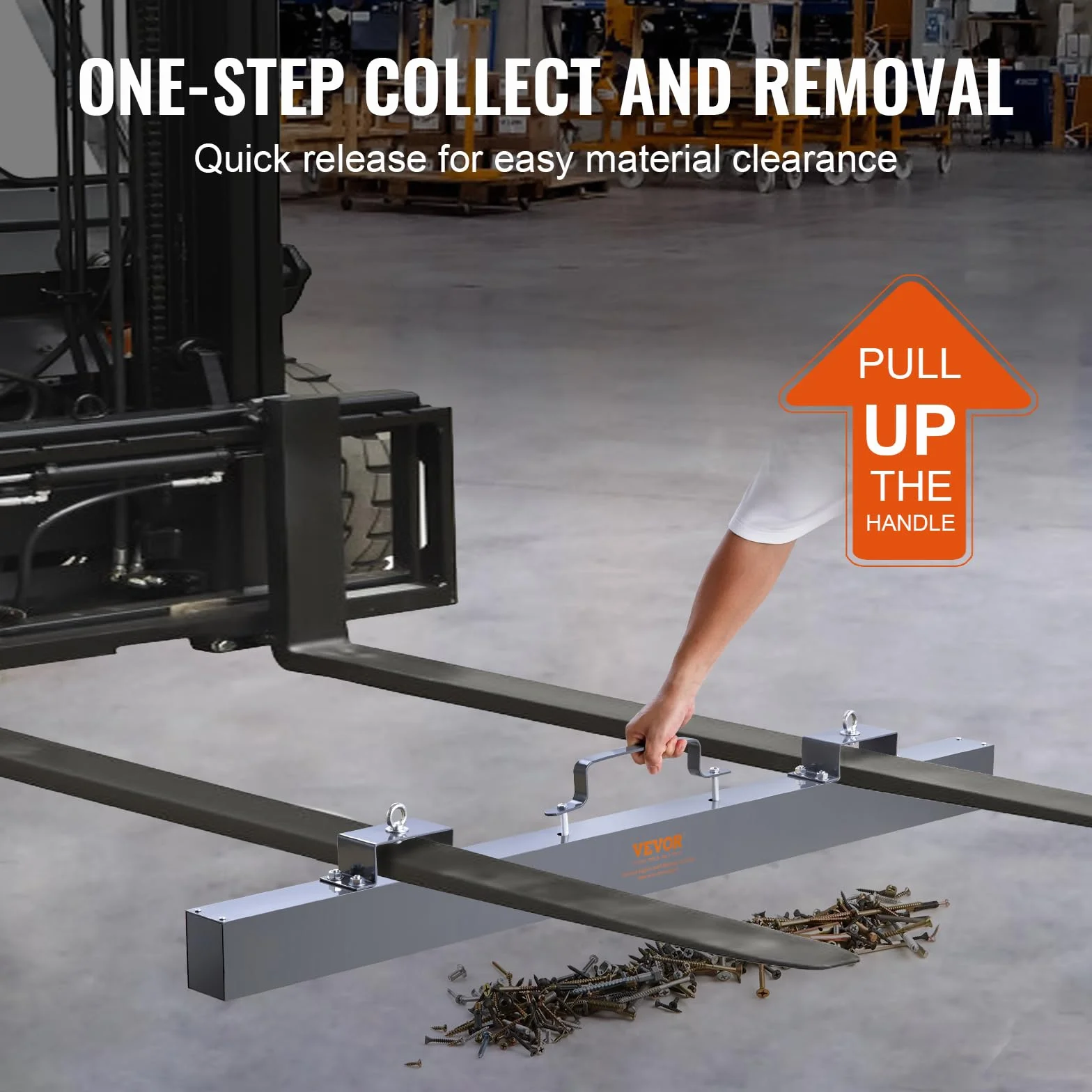 VEVOR Barra Spazzatrice Magnetica da Appendere per Forche di Benne Carrello Massima Forza 42,2kg Lunghezza 152cm, Barra Sospesa Magnetica Raccoglitore di Trucioli Metallici per Pavimenti 152x7,7x20 cm