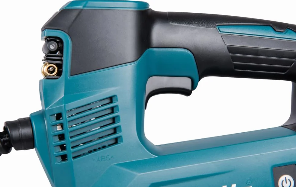 Makita COMPRESSORE ARIA PORTATILE 18V 0.83MP+LED+AUTOSTOP, nero