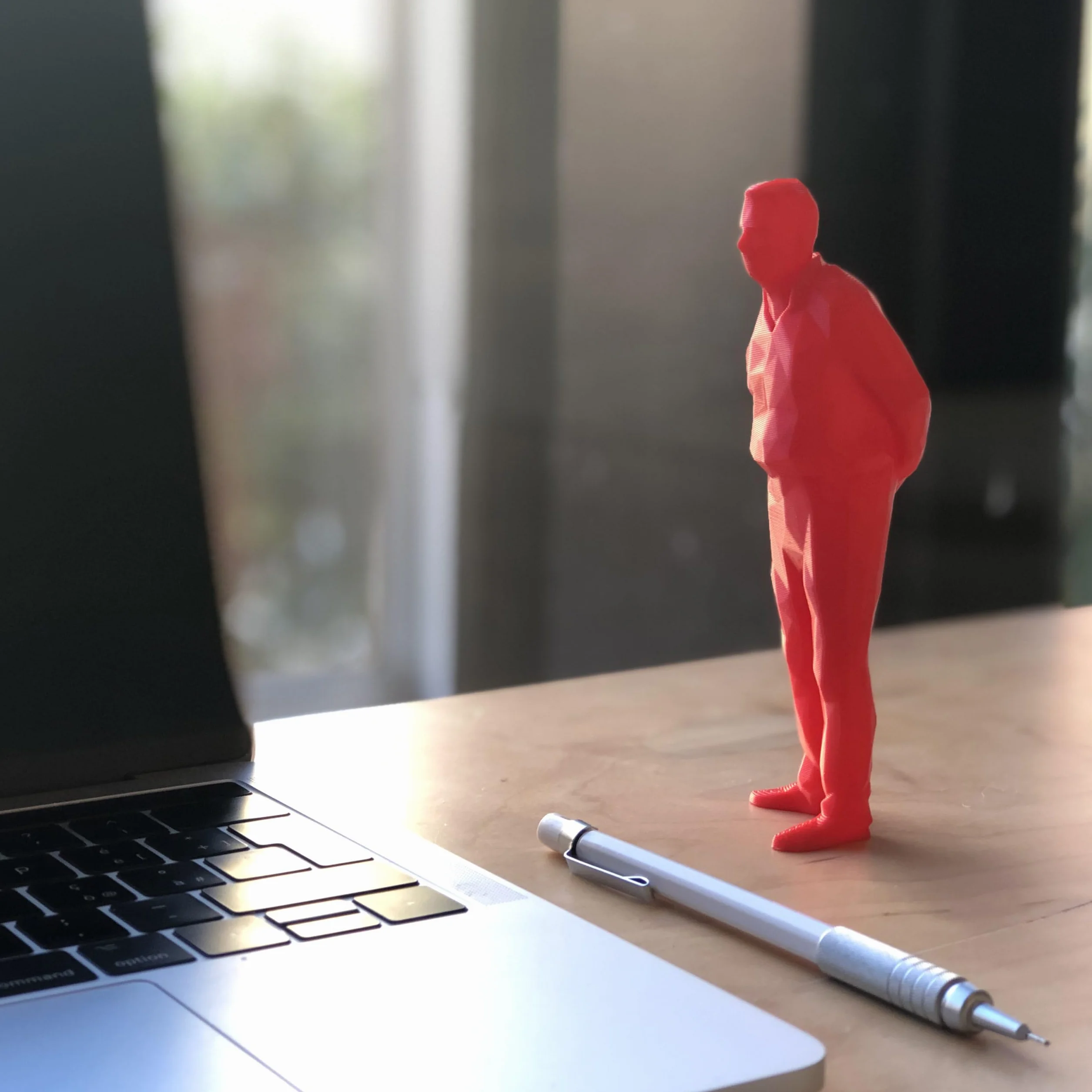 Umarell Statuetta da Scrivania Pensionato Gadget Divertenti Secret Santa