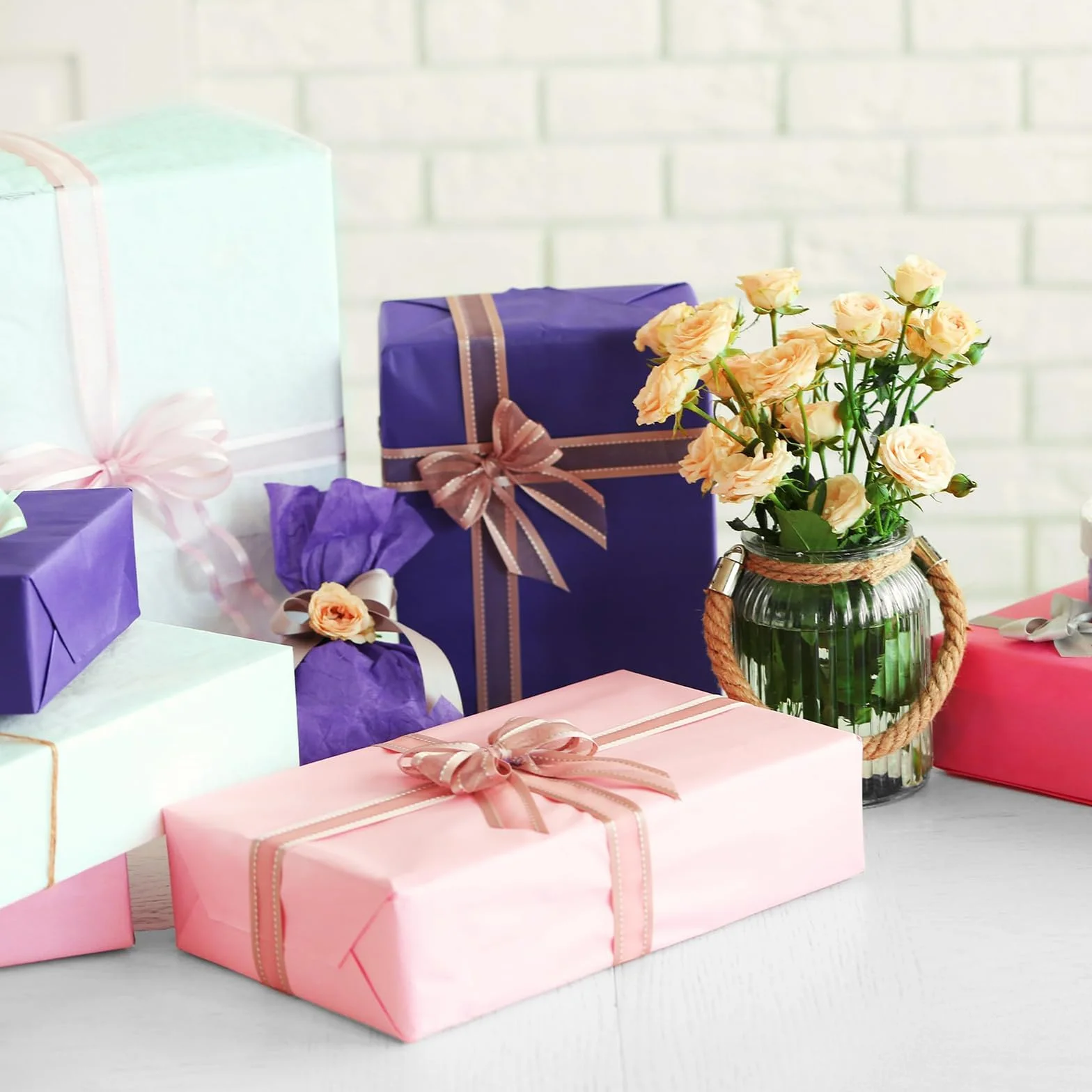 Carta Velina Rosa 35x50cm 60 Fogli per Confezioni Regalo Artigianale Compleanno Natale San Valentino
